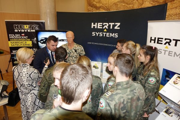 Hertz Systems wojsko amerykańskie urząd marszałkowski